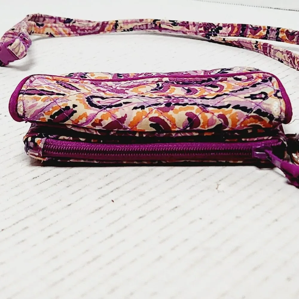 Vera Bradley Dream Tapestry VBJ17 Zip ID Case W/ Lanyard Floral Paisley Embroide - Picture 16 of 16